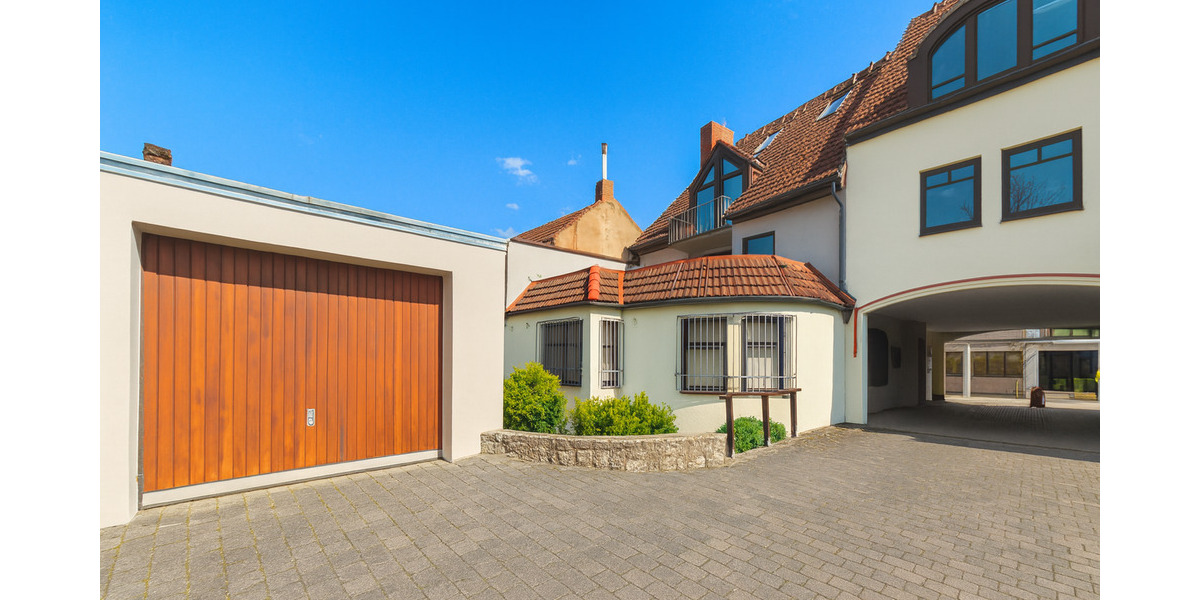 Gewerbeobjekt Hünfeld - 8 Zimmer, 150 m&sup2;, 249.000&euro; | Angebot:23941499