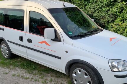 Opel Combo 84.605 km 3.500 &euro; Usedom 17406