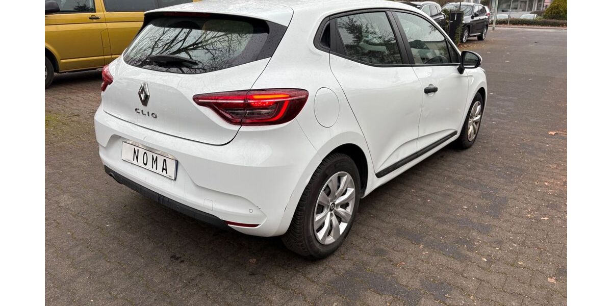 Renault Clio 153.410 km 7.081 &euro; Frankfurt am Main 60389