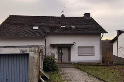 Haus Windeck Herchen - 335.000&euro; | Angebot:25603111