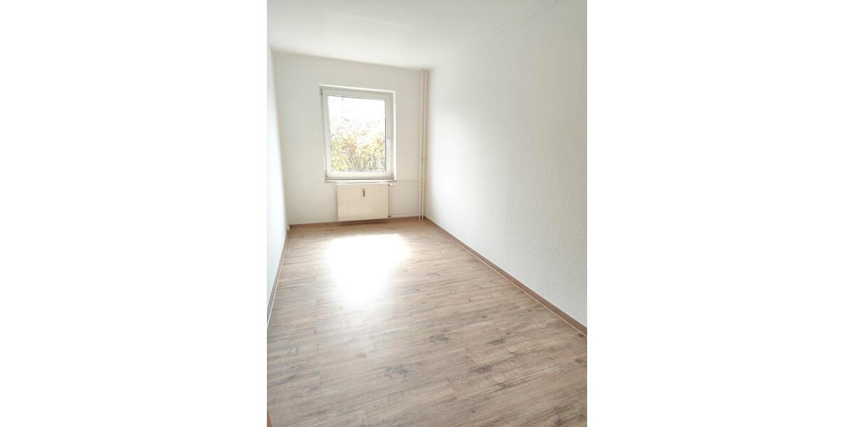 Etagenwohnung Hagenow - 4 Zimmer, 73 m&sup2;, 450&euro; | Angebot:23428064