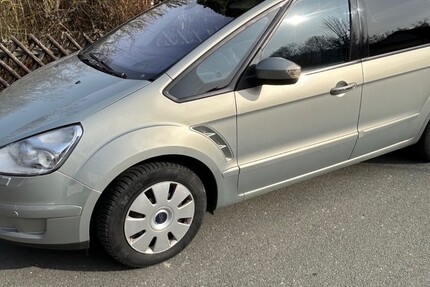 Ford S-Max 238.600 km 5.600 &euro; Feilitzsch 95183