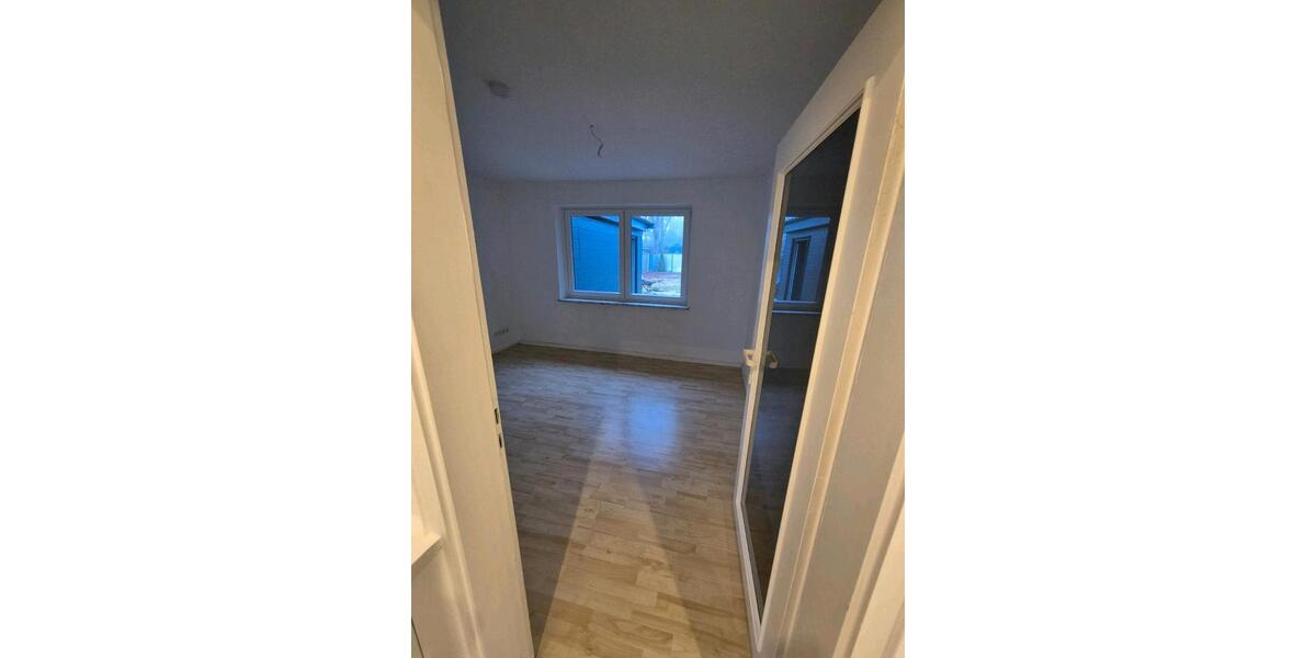 Einfamilienhaus Osterrönfeld - 10 Zimmer, 240 m&sup2;, 560.000&euro; | Angebot:25368947