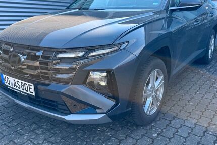 Hyundai TUCSON 15.000 km 41.990 &euro; Koblenz 56072
