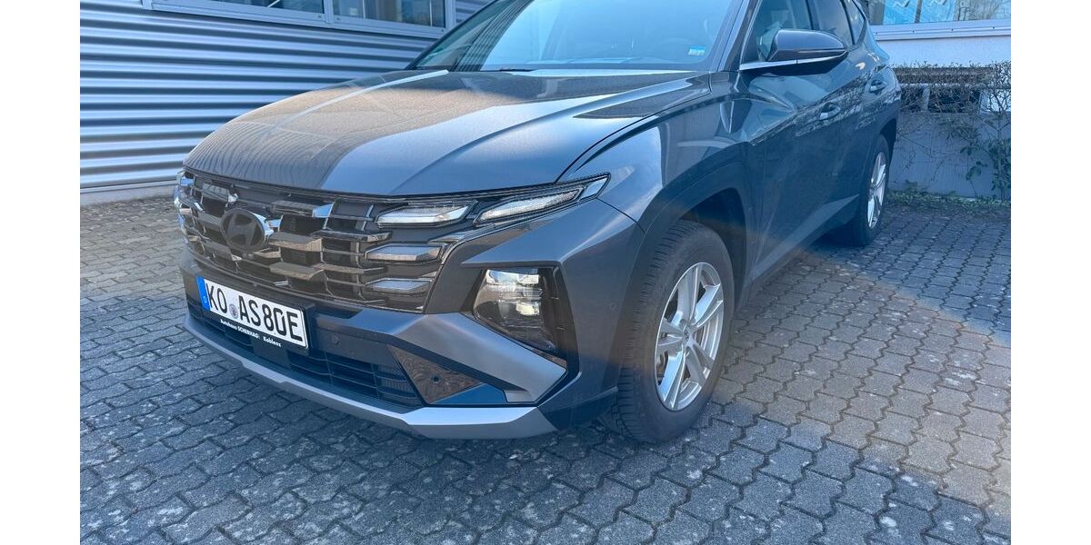 Hyundai TUCSON 15.000 km 41.990 &euro; Koblenz 56072