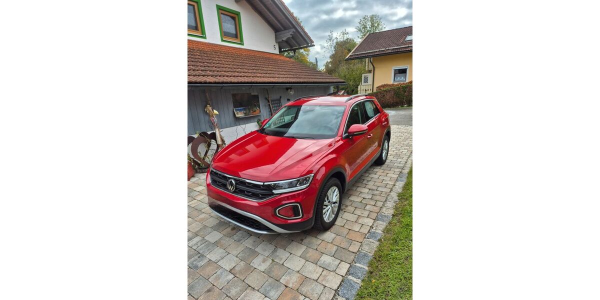 VW T-Roc 33.900 km 20.900 &euro; Waging 83329
