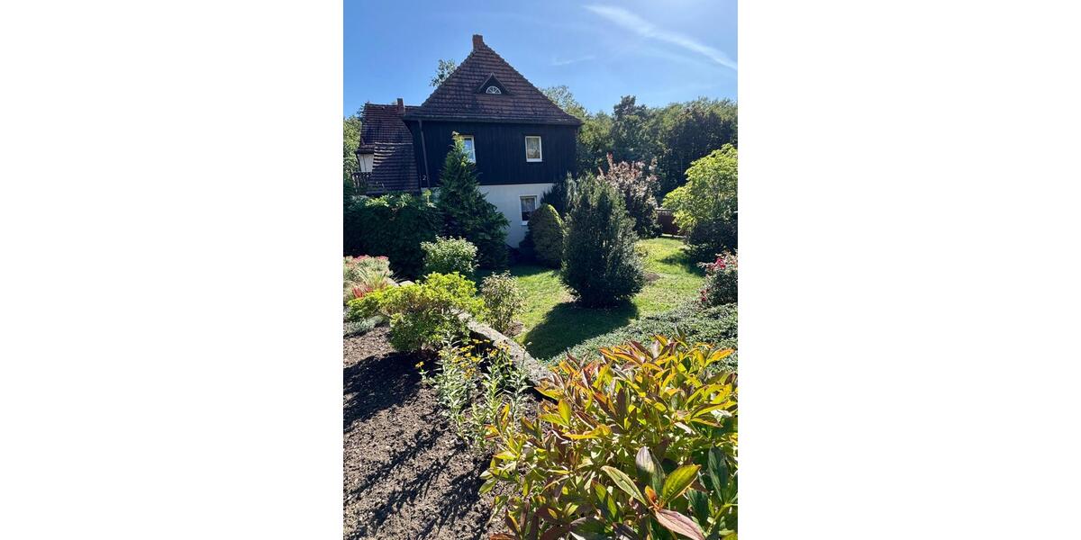 Doppelhaushälfte Radebeul - 6 Zimmer, 101 m&sup2;, 425.000&euro; | Angebot:25418584