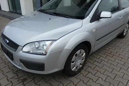 Ford Focus 188.000 km 590 € Erfurt 99087