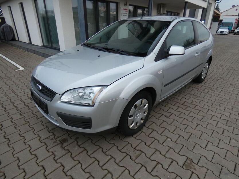 Ford Focus 188.000 km 590 € Erfurt 99087