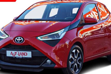 Toyota Aygo (X) 33.236 km 12.490 &euro; Dresden 01069
