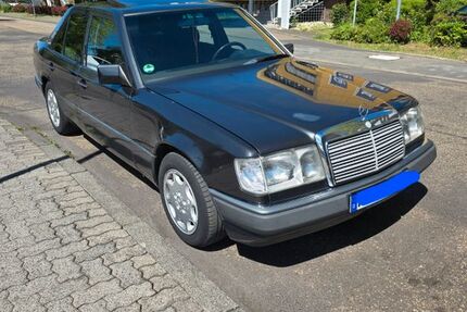 Mercedes 230