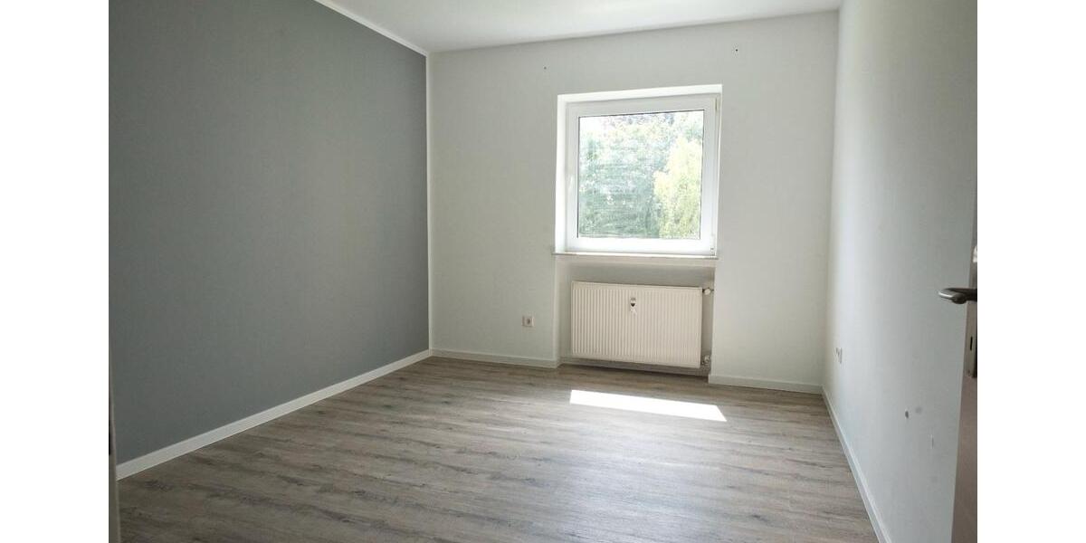 Erdgeschoßwohnung Rinteln - 5 Zimmer, 103 m&sup2;, 175.000&euro; | Angebot:26795667