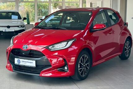 Toyota Yaris 21.600 km 18.985 &euro; Sulingen 27232