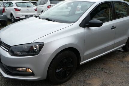 VW Polo 141.700 km 5.999 &euro; Paderborn 33100