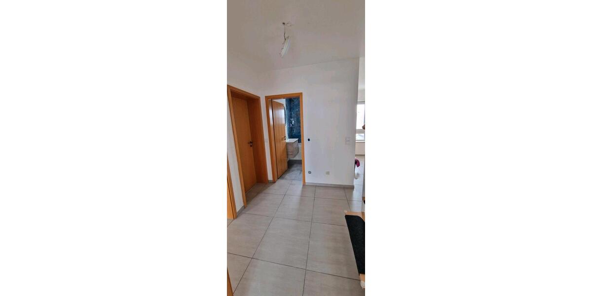 Maisonettenwohnung Essenbach - 4 Zimmer, 90 m&sup2;, 1.250&euro; | Angebot:25406657