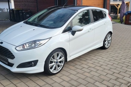 Ford Fiesta 132.788 km 6.999 &euro; Mücke 35325