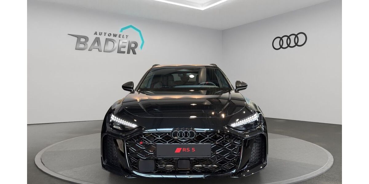 Audi RS5 4.900 km 134.900 &euro; Bruckmühl OT Heufeld 83052