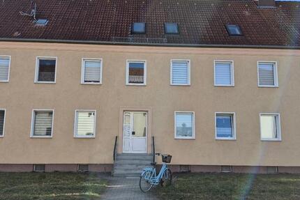 Wohnung Dessau-Roßlau Rodleben - 3 Zimmer, 52 m&sup2;, 300&euro; | Angebot:25321035