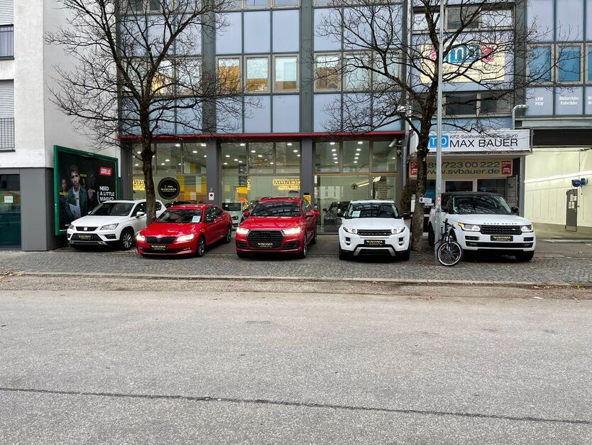 Audi A3 136.000 km 15.900 € München 81243