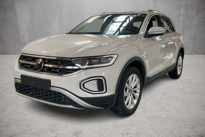 VW T-Roc 9.887 km 27.460 € Kuchen 73329