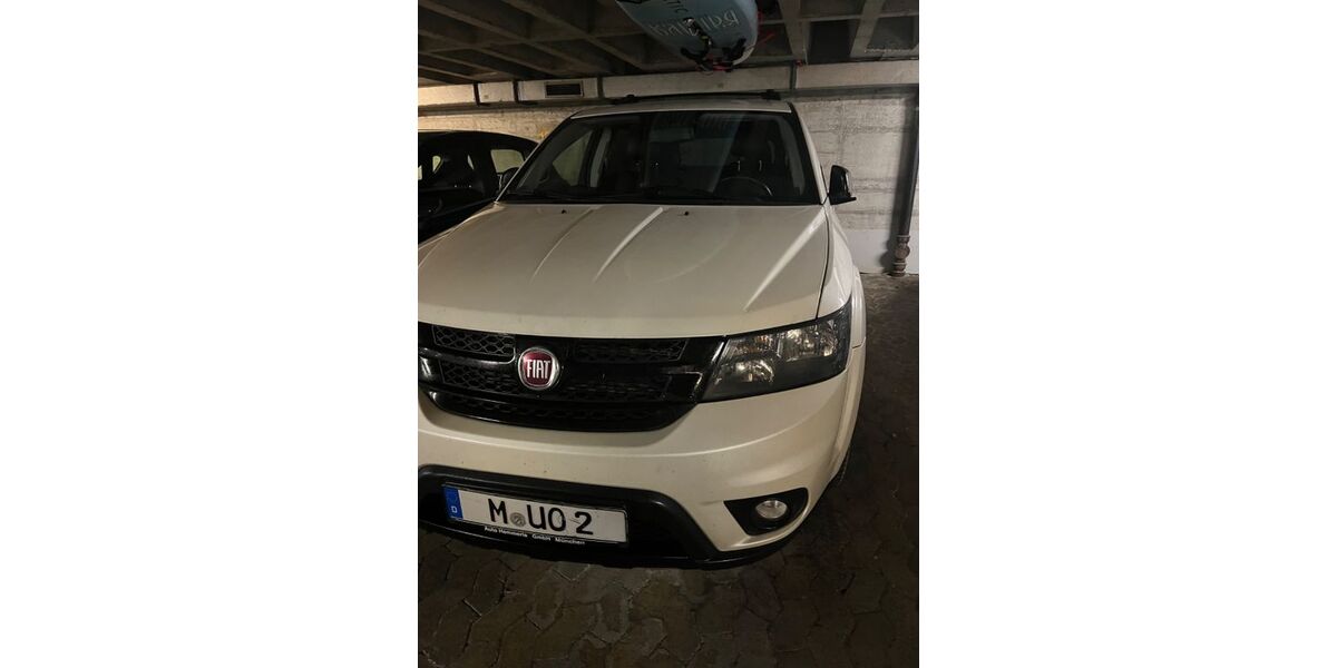 Fiat Freemont 184.000 km 8.800 &euro; Putzbrunn 85640