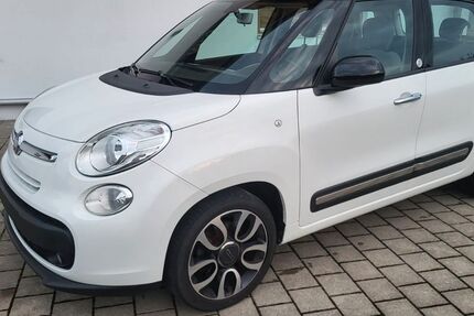 Fiat 500L 157.000 km 4.400 &euro; München 81243