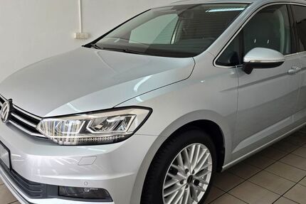 VW Touran 46.686 km 20.990 &euro; Chemnitz 09114
