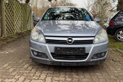 Opel Astra 185.312 km 2.400 &euro; Delingsdorf 22941