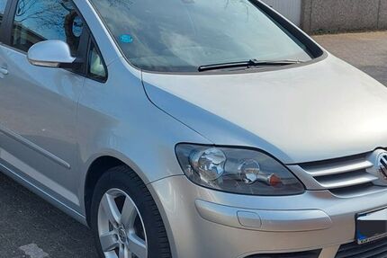 VW Golf Plus 47.488 km 6.300 &euro; Hamburg 22047