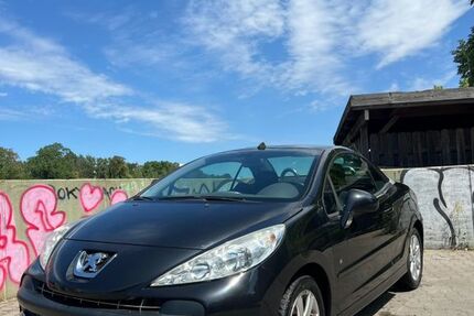 Peugeot 207 108.300 km 3.550 &euro; Berlin 12169