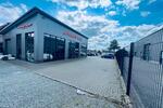 Autohaus mit 1.800 ma Showroom, Werkstatt & Fahrzeugstellplätzen zimmer