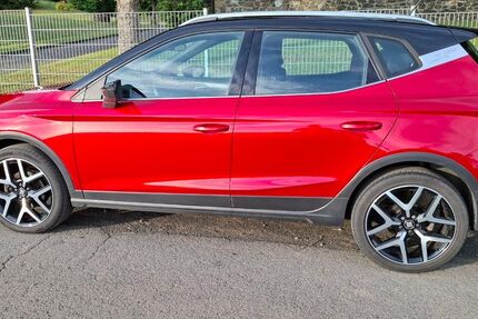 Seat Arona 77.000 km 15.250 &euro; Greifenstein 35753