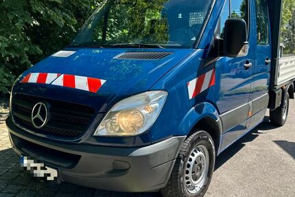 Mercedes-Benz Sprinter 305.277 km 7.499 &euro; Forstern 85659
