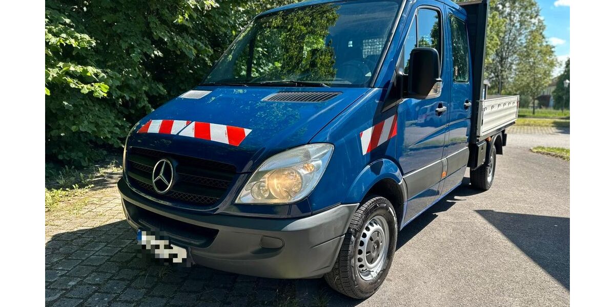 Mercedes-Benz Sprinter 305.277 km 7.499 &euro; Forstern 85659