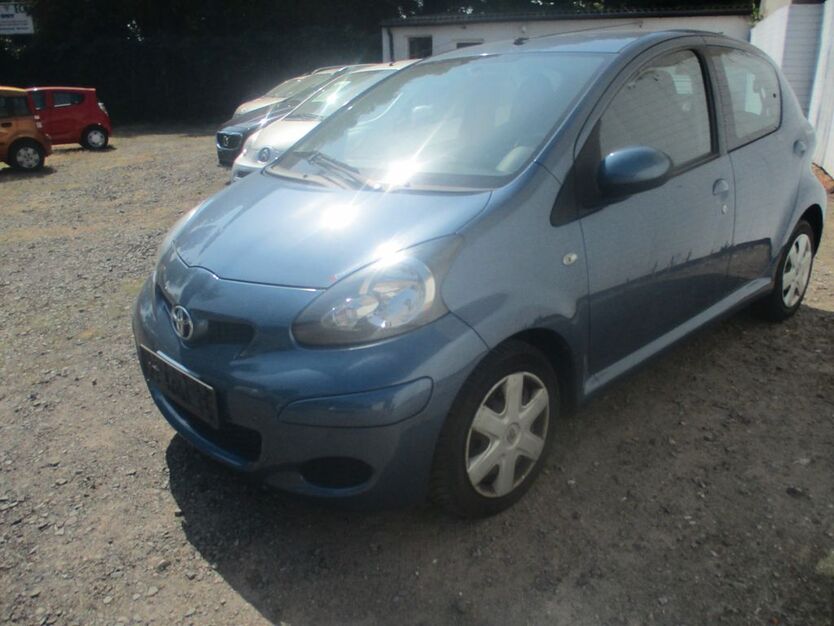 Toyota Aygo (X) 57.226 km 6.490 € Magdeburg 39122