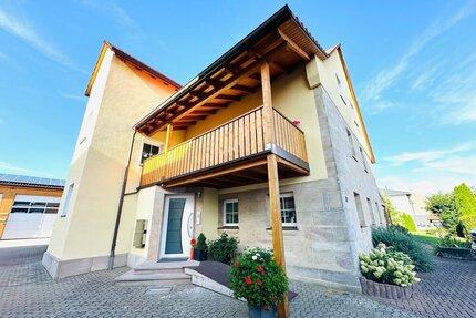 Moderne 2-Zimmer-Wohnung in Langenzenn-OT mit Balkon