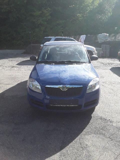 Skoda Fabia 88.462 km 2.900 € Burladingen 72379
