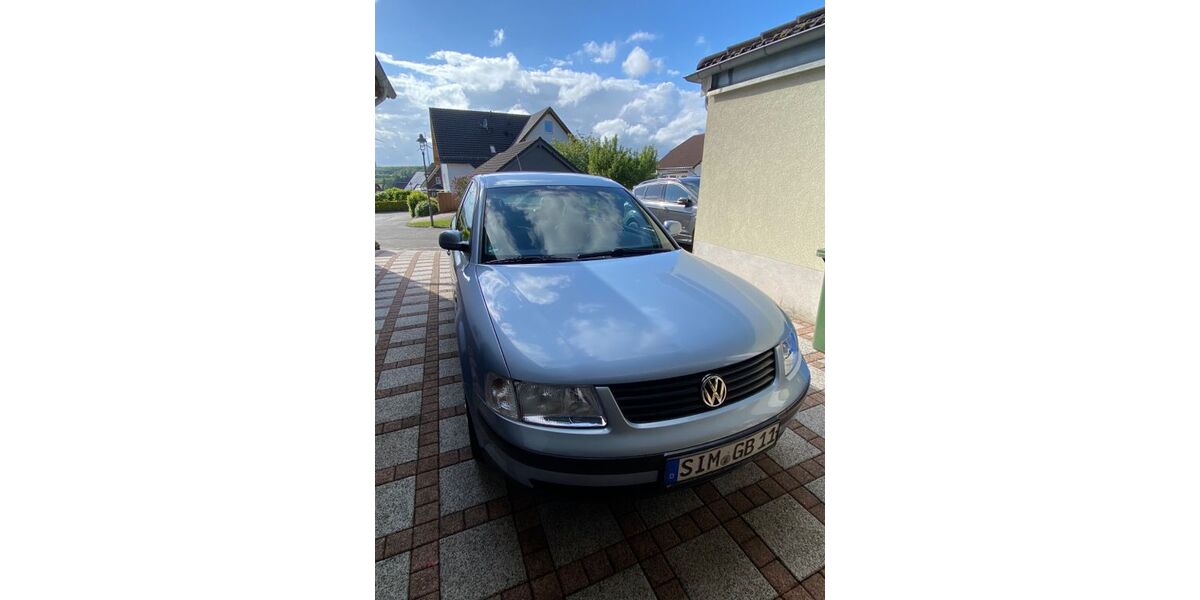 VW Passat 185.000 km 2.300 &euro; Kirchberg 55481