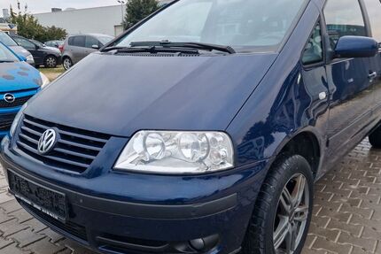 VW Sharan 241.000 km 590 € Augsburg 86167