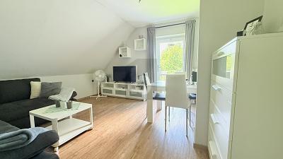LICHTDURCHFLUTET, PALMENGARTEN, WINTERGARTEN - Einfamilienhaus Brunsbüttel | Angebot:25899096