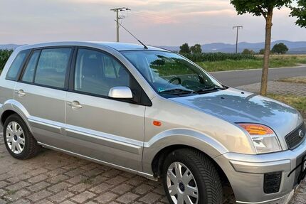 Ford Fusion 46.000 km 6.000 &euro; Kusterdingen 72127