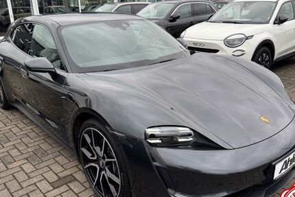 Porsche Taycan 45.031 km 62.990 &euro; Münster 48165