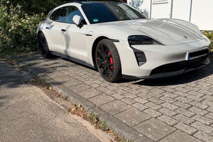 Porsche Taycan 44.500 km 90.900 &euro; Tiefenbronn 75233