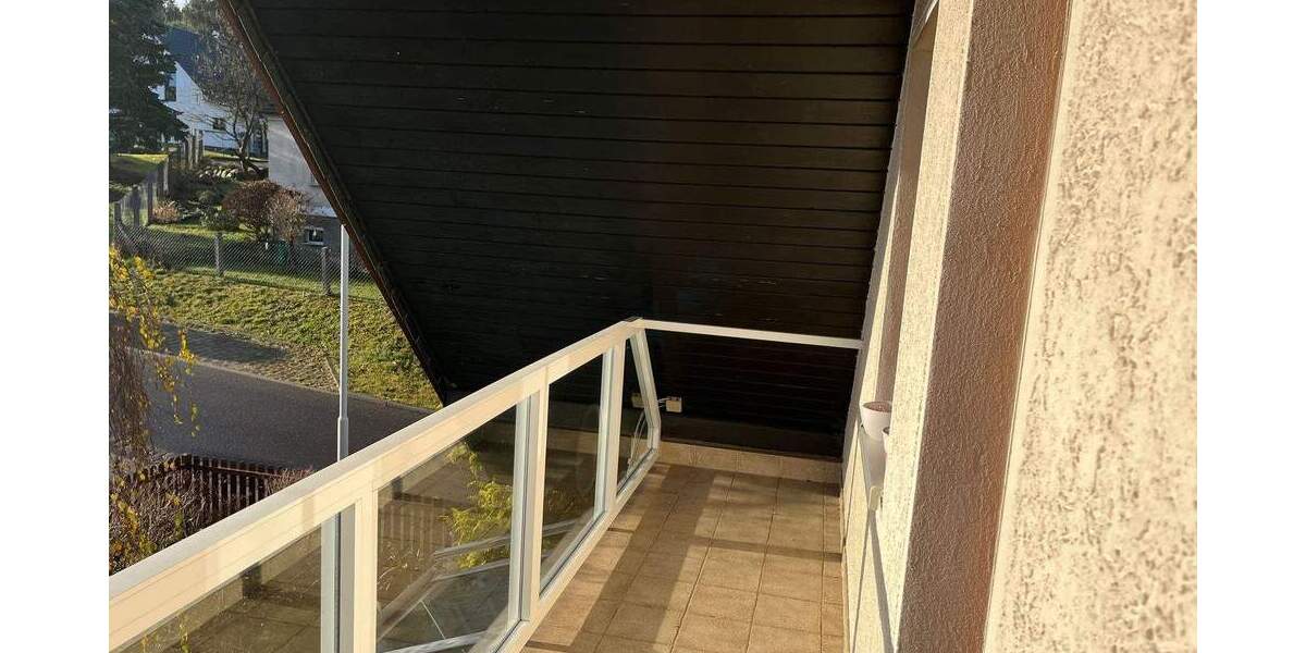 Einfamilienhaus Lawitz - 9 Zimmer, 304 m&sup2;, 365.000&euro; | Angebot:24180669