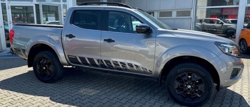 Nissan Navara 68.000 km 30.500 &euro; Berlin 14089