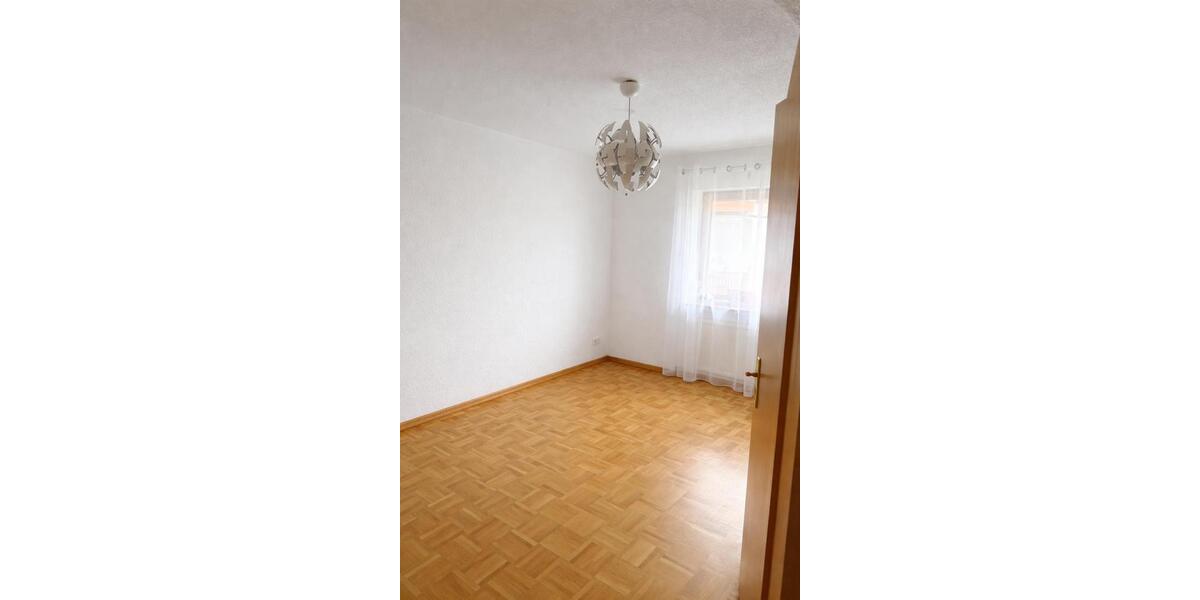 Etagenwohnung Grenzach-Wyhlen Wyhlen - 4 Zimmer, 89 m&sup2;, 350.000&euro; | Angebot:26108353