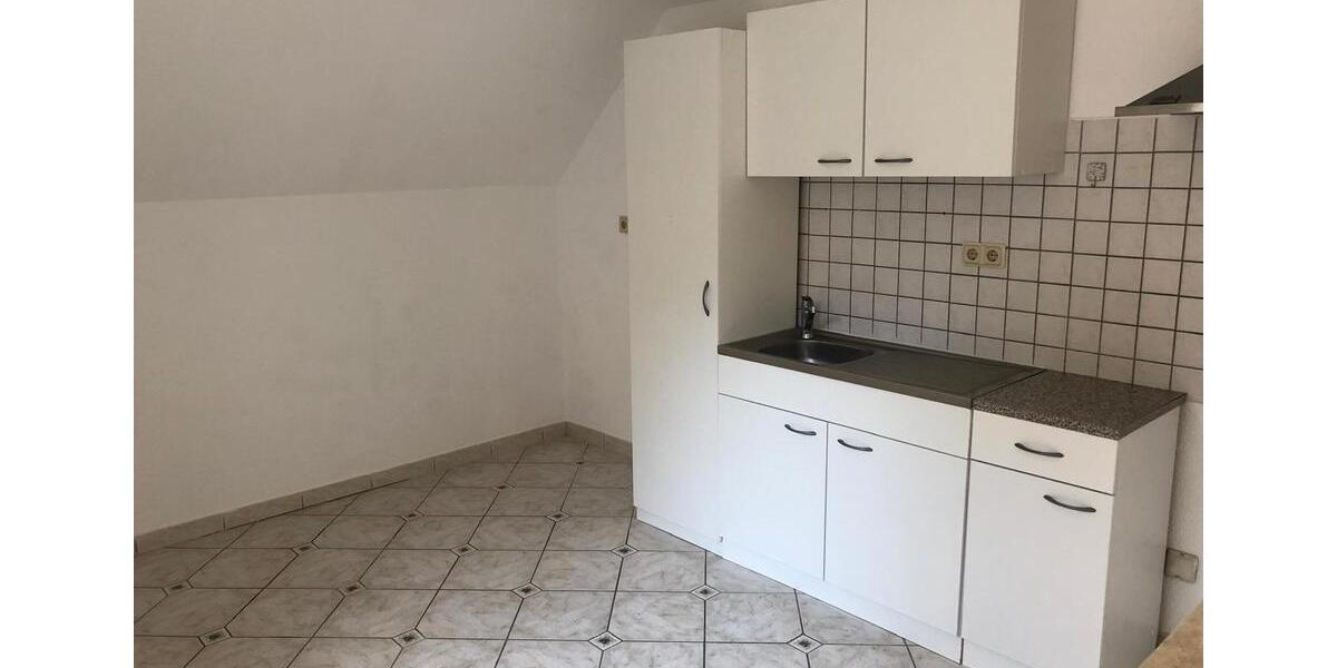 Mehrfamilienhaus, Wohnhaus Suhl - 9 Zimmer, 260 m&sup2;, 295.000&euro; | Angebot:27109797