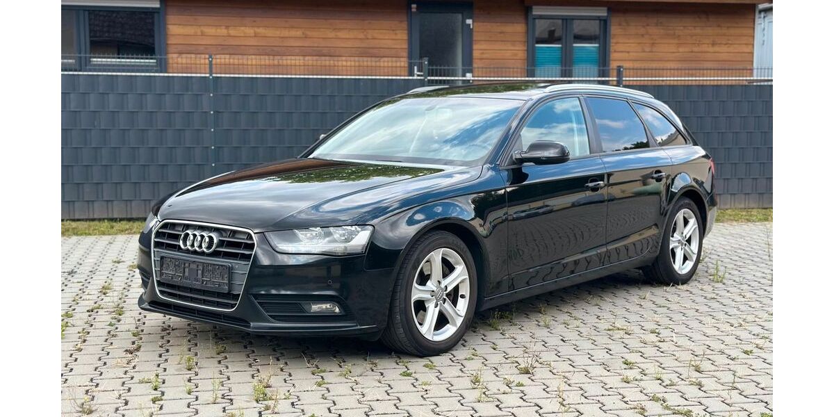 Audi A4 349.000 km 6.590 € Rüsselsheim 65428