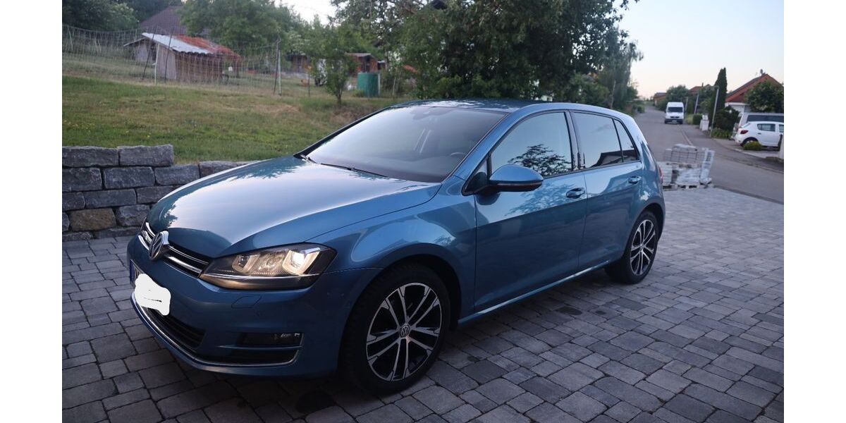 VW Golf 123.000 km 12.900 &euro; Messkirch 88605