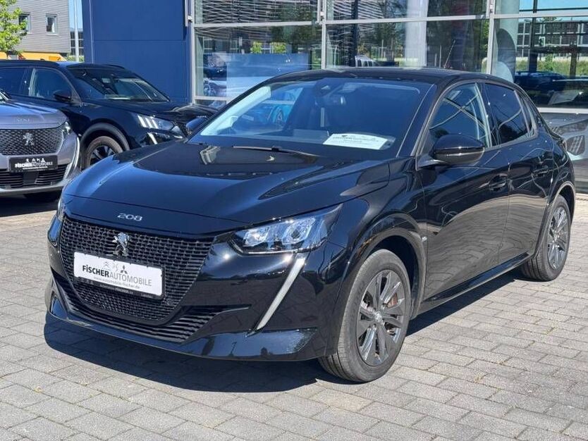 Peugeot 208 17.600 km 20.990 € Landau 76829